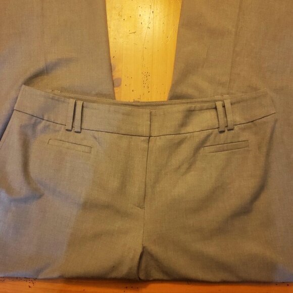 LOFT Women's Taupe Flat Front Straight Leg w/"Slight" Flair Trousers - Size 12 - Picture 5 of 10